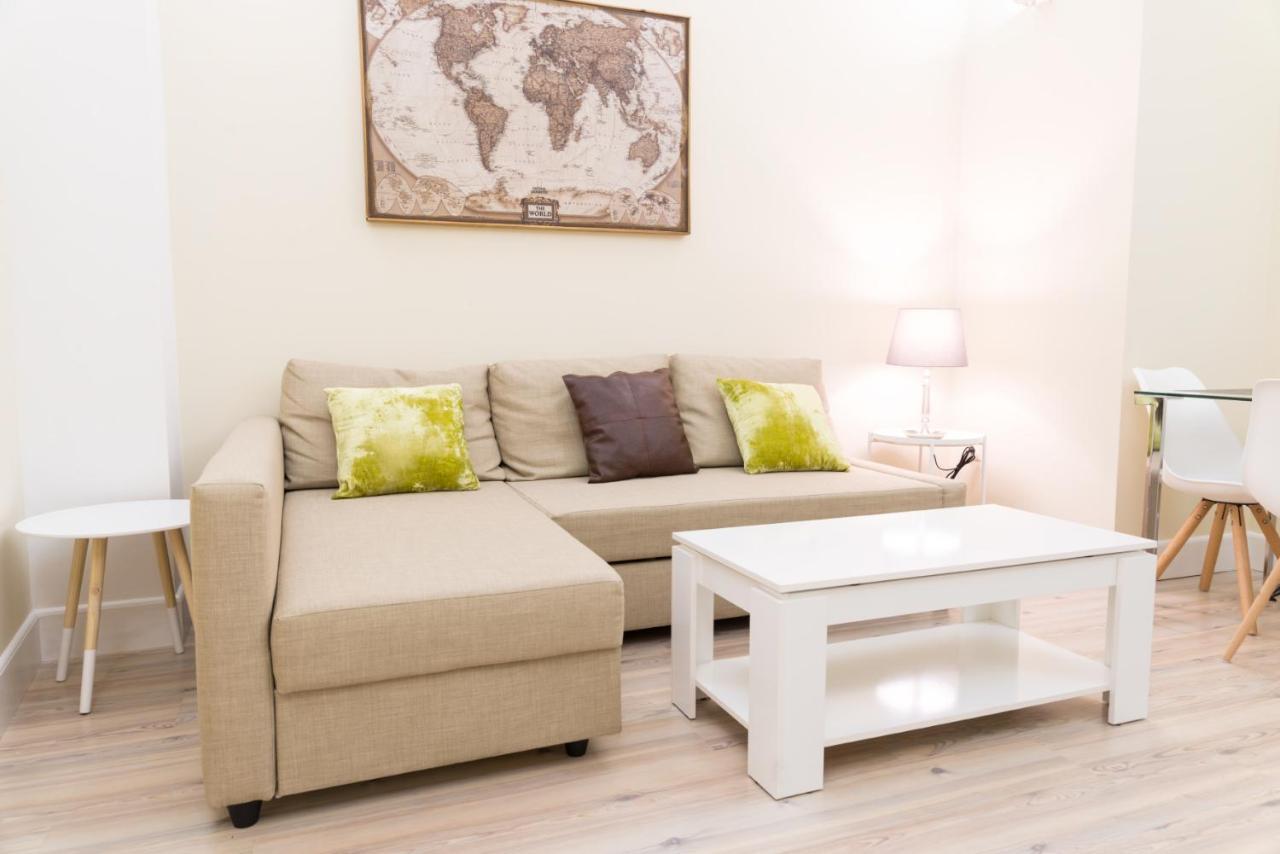 Caces Adama Apartamento Turistico חדר תמונה